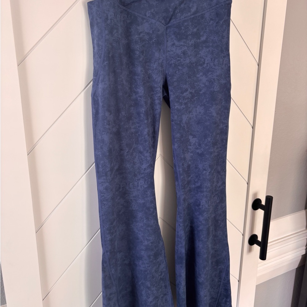 Fabletics NWT PureLuxe Flared Leggings